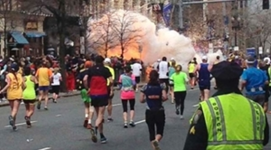 Boston-Marathon-bombing-runners-_0.